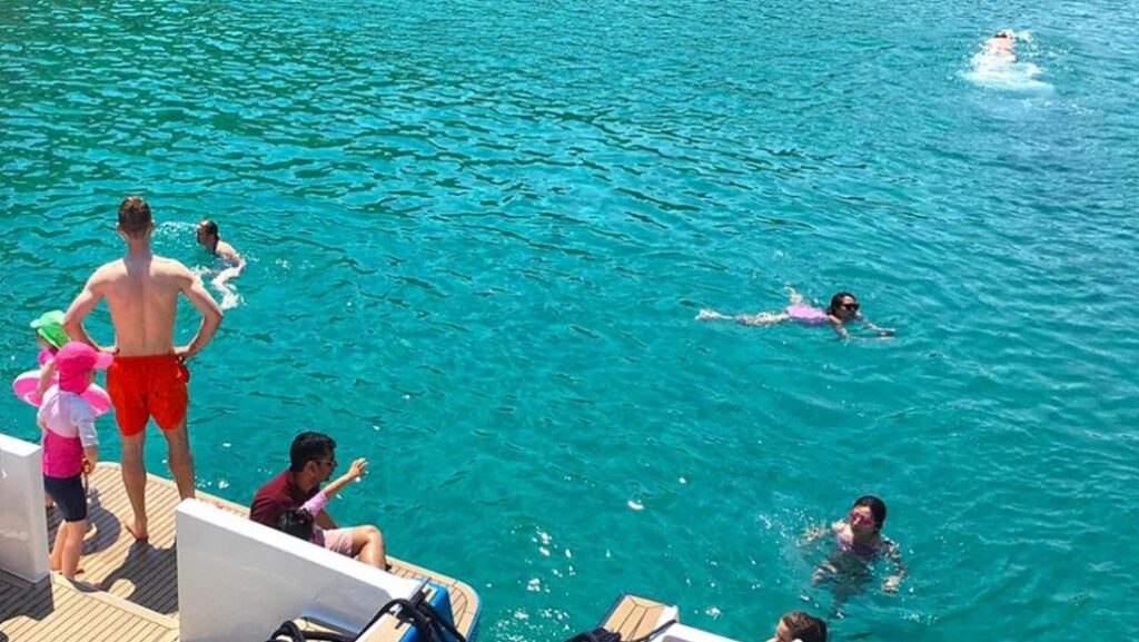 blue lagoon tour, blue lagoon, blue lagoon tour split, blue lagoon boat, boat trip, boat tour from split